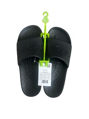 CROCS Unisex Black Slide Sandals. Size: 8(Men)/10(Women) NWT. Great Condition.